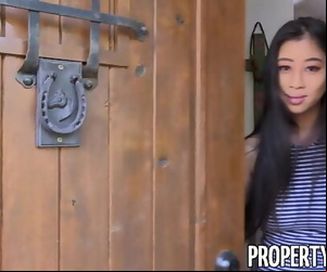 PropertySexReal estate agent..